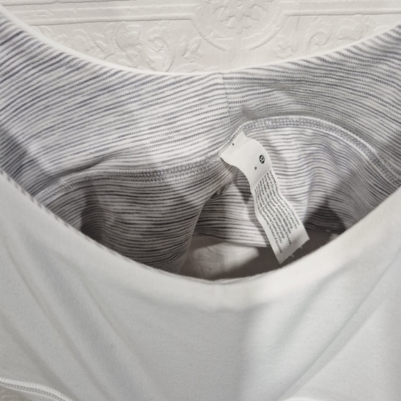 Lululemon Align Reversible Bra White, Nimbus Battleship Sports Bra - Picture 4 of 8